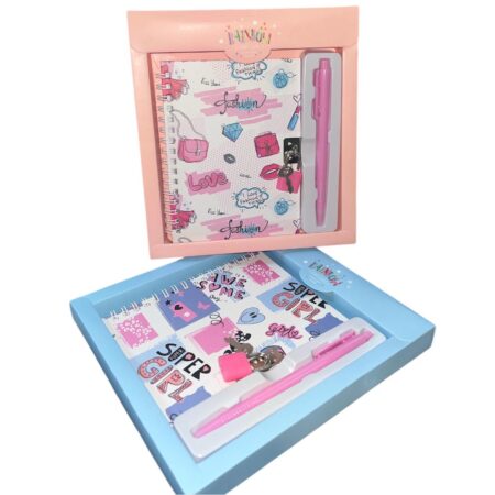 Fashion Copybook + Key including Pen (in Carton)